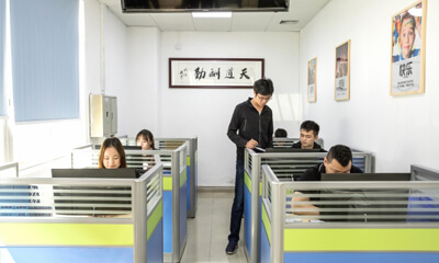 紙卡貼標(biāo)機(jī)